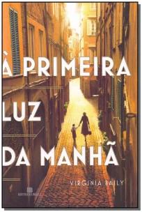 à primeira luz da manhã